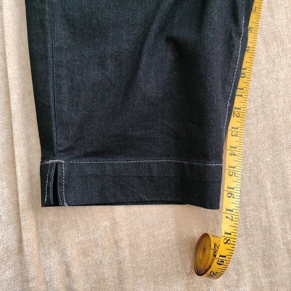 NWT Nine West Style Melanie Skimmer Missy Women Size 16/32 Average Capri Jeans - Picture 2 of 13